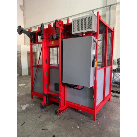 WRLIFT, Material And Personnel Hoist Elevator, Transport Capacity 2000 kg, 22 Personnel, Maximum Height 200 m, Speed: 42 m/min