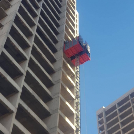 WRLIFT, Material And Personnel Hoist Elevator, Transport Capacity 2000 kg X 2  (22 Personnel) Maximum Height 200 m, Speed: 42 m/min