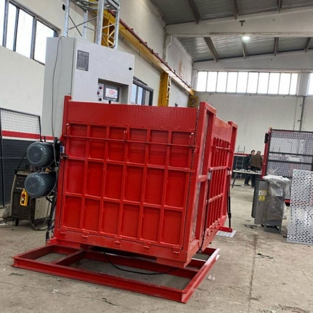 WRLIFT, 1500DH Personnel and Material Hoist Elevator (Open Cage), Maximum Height: 200 m, Capacity: 1500 kg, Speed: 26 m/dk