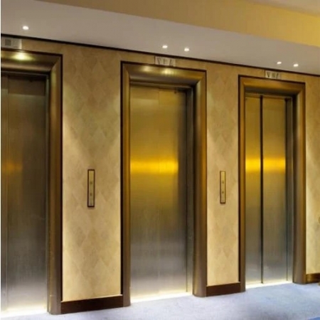 Commercial Lift